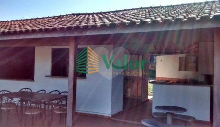 Casa à venda com 3 quartos, sendo 1 suíte, no Centro, Itirapina, SP