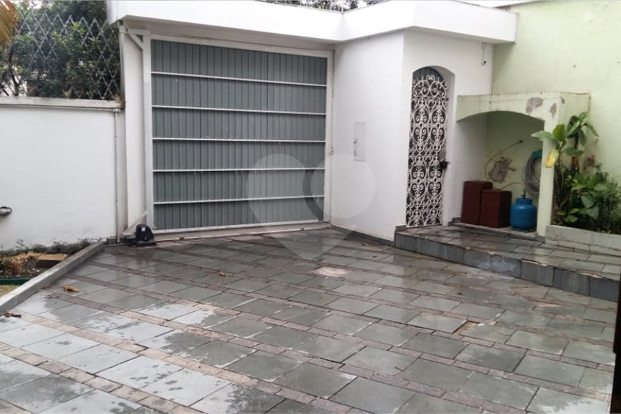 Sobrado à venda com 4 suítes em Tremembé, São Paulo, SP
