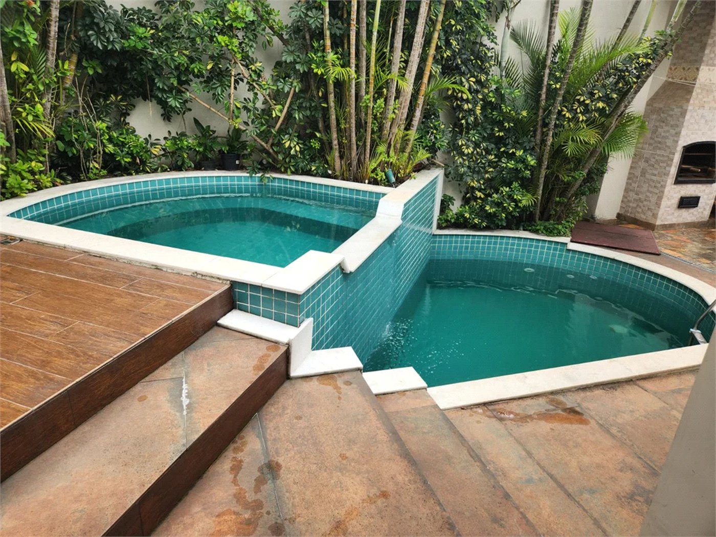 Casa à venda com 4 quartos, sendo 2 suítes, em Vila Romana, São Paulo, SP