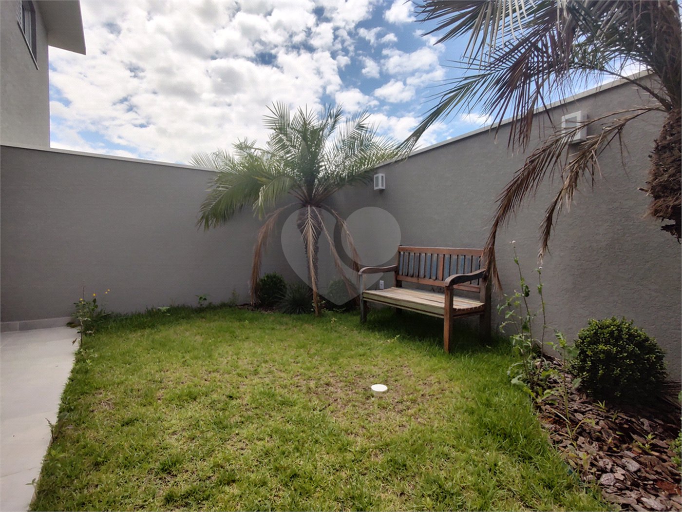Casa Térrea à venda com 3 suítes em Jardim do Lago, Atibaia, SP