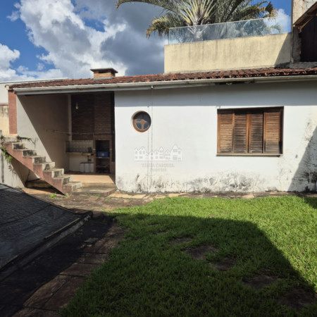 Casa para venda ou locação próximo ao Laboratório Quantum e Lago do Major – Atibaia