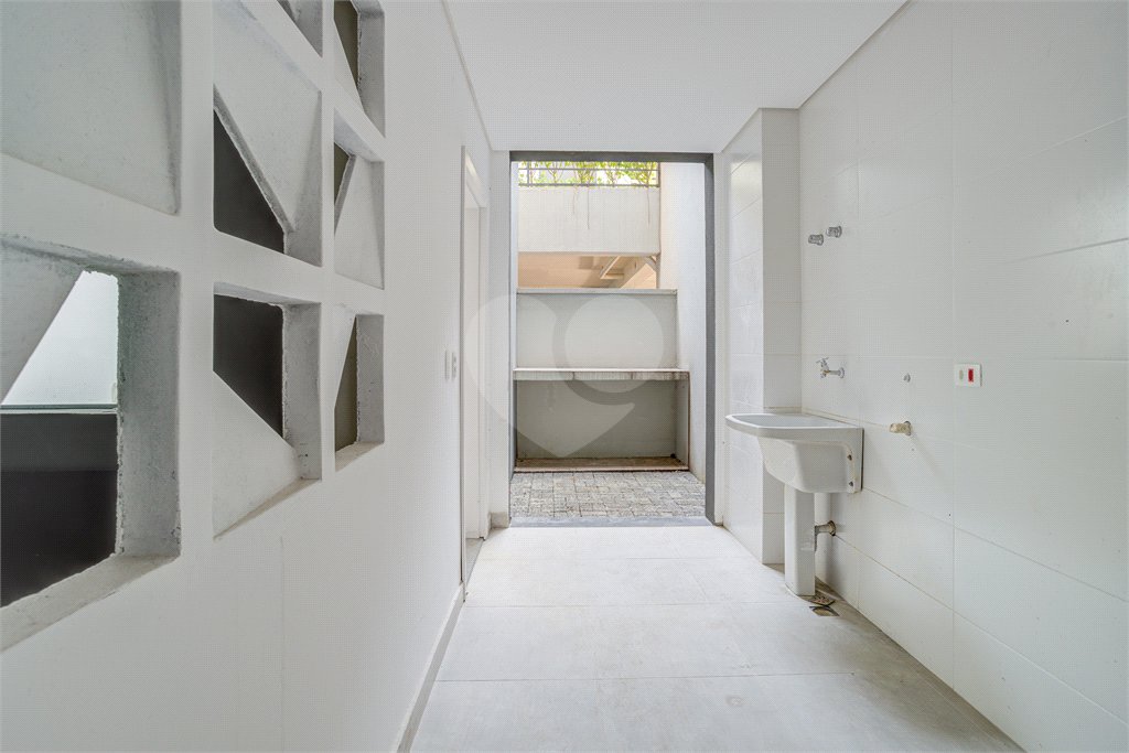 Casa à venda com 4 suítes no condomínio Jamestown, São Paulo - SP