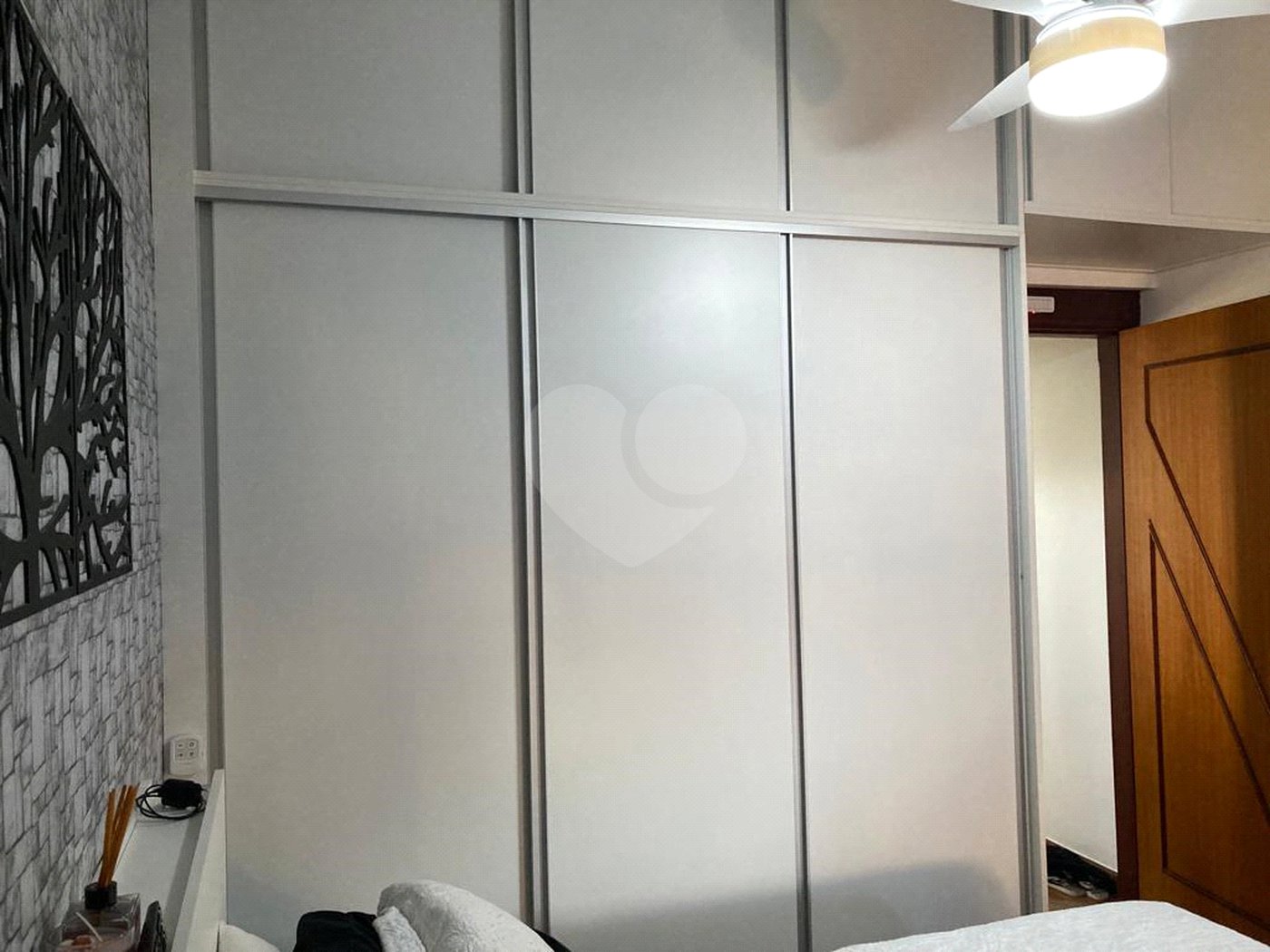 Casa à venda com 3 quartos, sendo 1 suíte, no condomínio Barbará II, São Paulo - SP