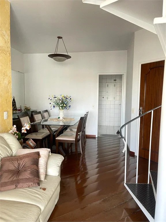 Cobertura à venda com 3 quartos, sendo 1 suíte, em Vila Suzana, São Paulo, SP