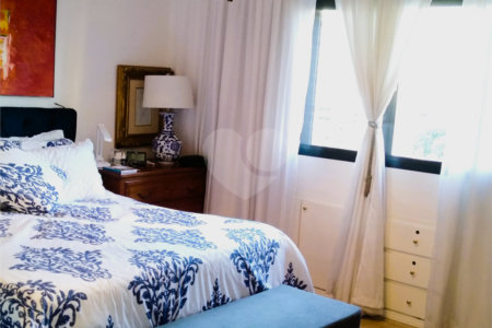 Apartamento à venda com 4 suítes em Vila Andrade, São Paulo, SP
