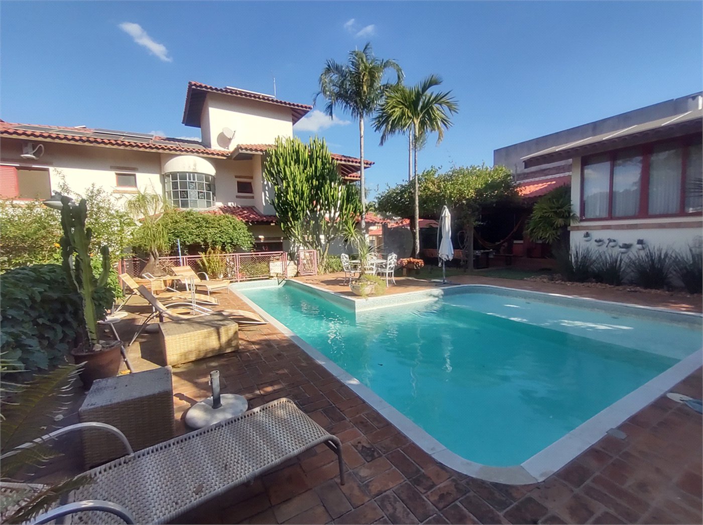 Casa à venda com 5 suítes no condomínio Residencial Terras de Vinhedo, Vinhedo - SP