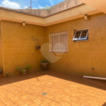 Casa à venda com 2 quartos, sendo 1 suíte, em Vila Rosália, Guarulhos, SP