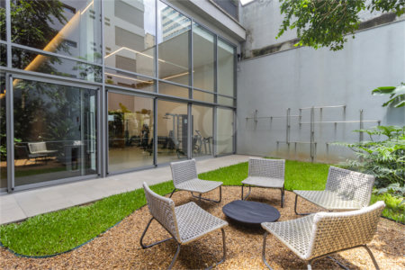 Apartamento à venda com 3 quartos, sendo 2 suítes, em Cerqueira César, São Paulo, SP
