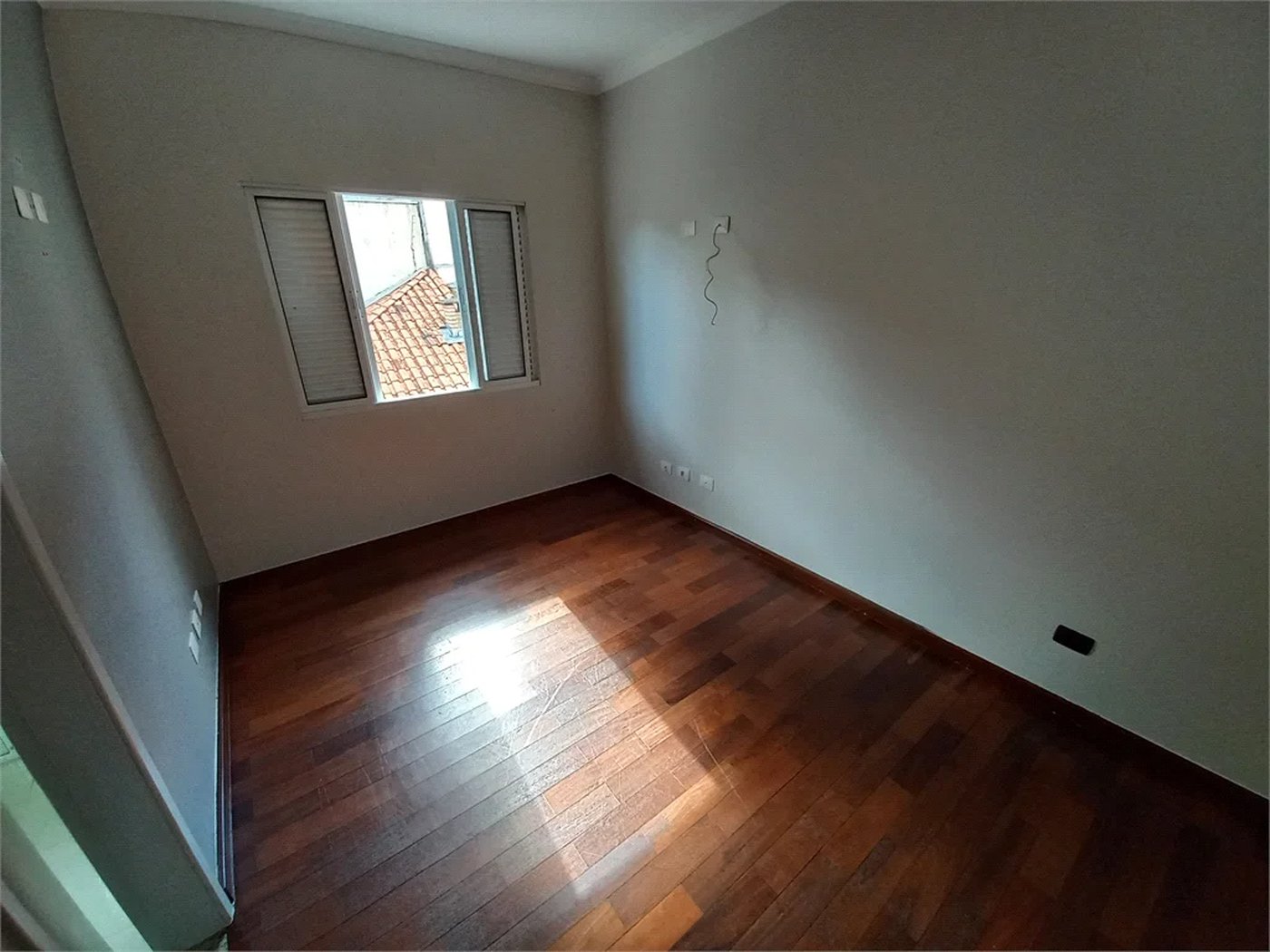 Sobrado à venda com 3 quartos, sendo 1 suíte, em Lar São Paulo, São Paulo, SP