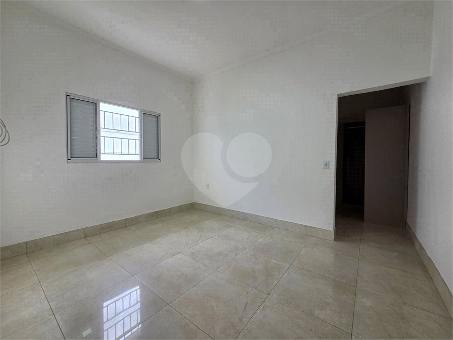 Casa à venda com 3 suítes no condomínio Jardim Solar do Bosque, Sorocaba - SP