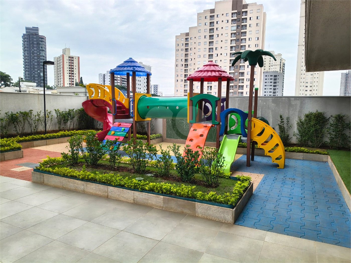 Apartamento à venda com 2 quartos, sendo 1 suíte,  em Parque da Vila Prudente, São Paulo, SP
