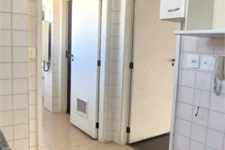 Apartamento à venda com 3 quartos, sendo 1 suíte, em Pinheiros, São Paulo, SP