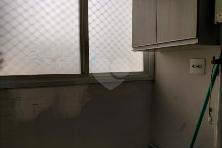 Apartamento à venda com 3 quartos, sendo 1 suíte, em Lapa, São Paulo, SP