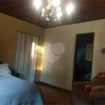 Casa à venda com 3 quartos, sendo 1 suíte, no condomínio Jardim da Monntanha Ii, Mairiporã - SP