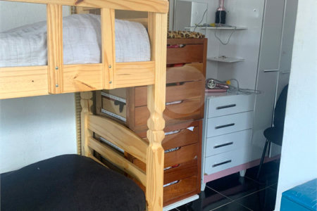 Casa à venda com 3 quartos, sendo 1 suíte,  em Parada Inglesa, São Paulo, SP