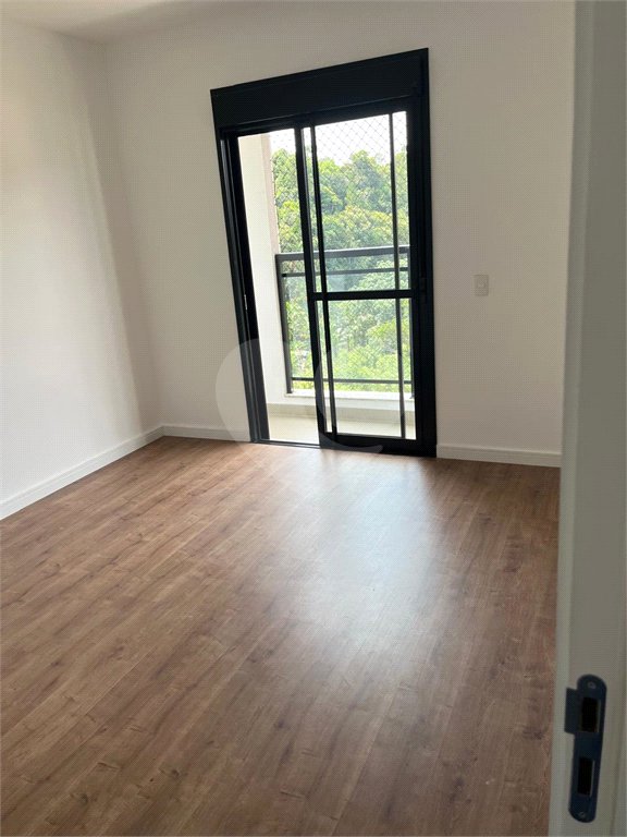 Apartamento à venda com 1 suíte em Vila Thais, Atibaia, SP