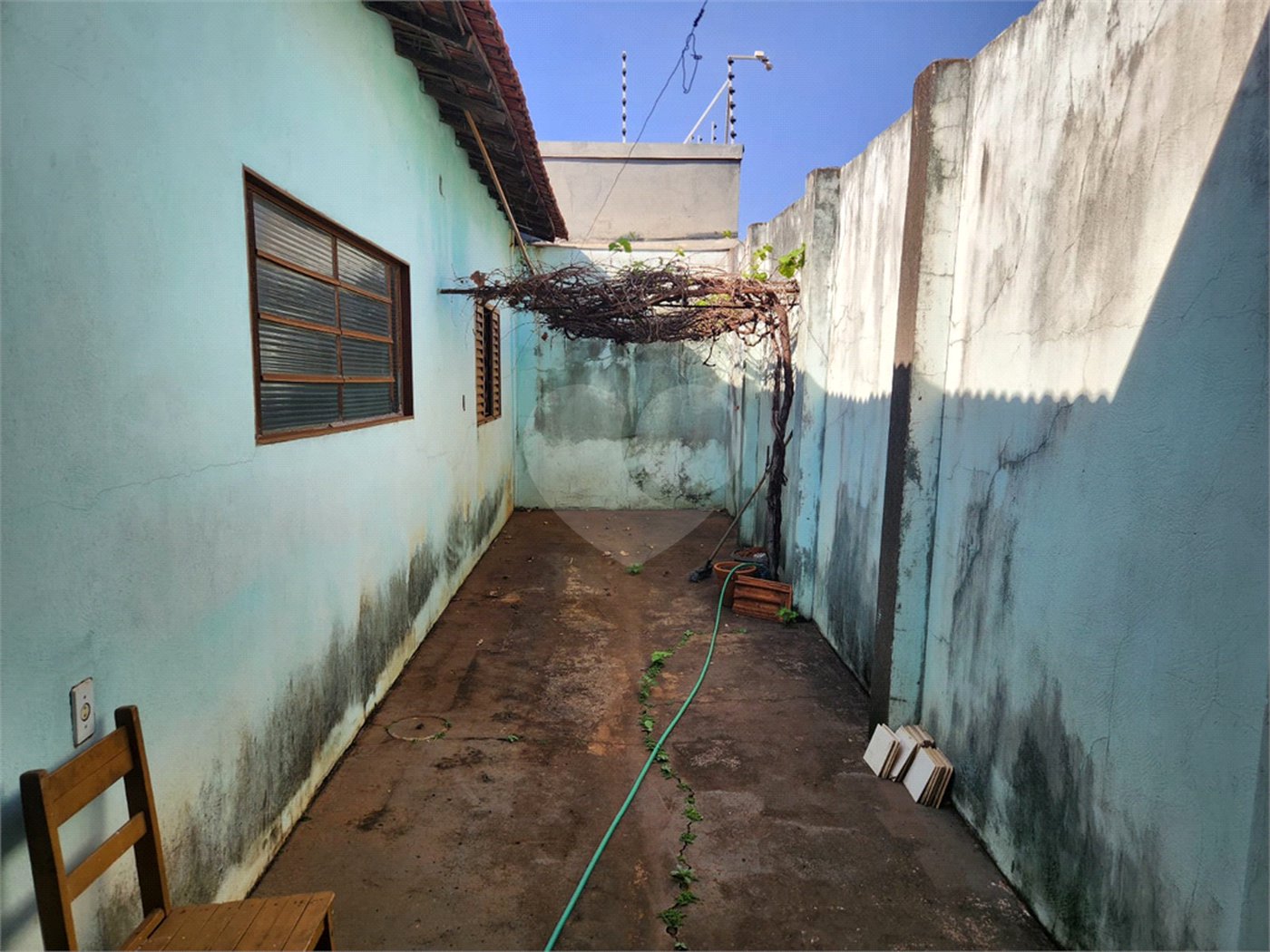 Casa à venda com 2 quartos no Centro, Araraquara, SP