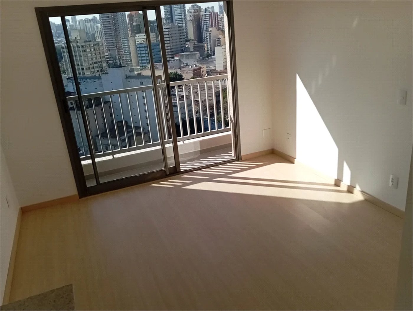 Studio à venda ou para alugar com 1 suíte em Pinheiros, São Paulo, SP