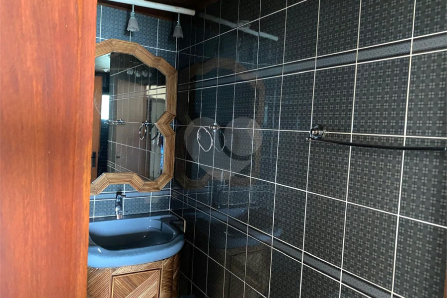 Apartamento à venda com 4 suítes em Jardim Astúrias, Guarujá, SP