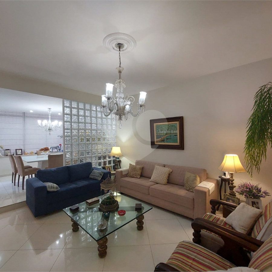 Apartamento à venda com 3 quartos, sendo 1 suíte, em Tijuca, Rio de Janeiro, RJ