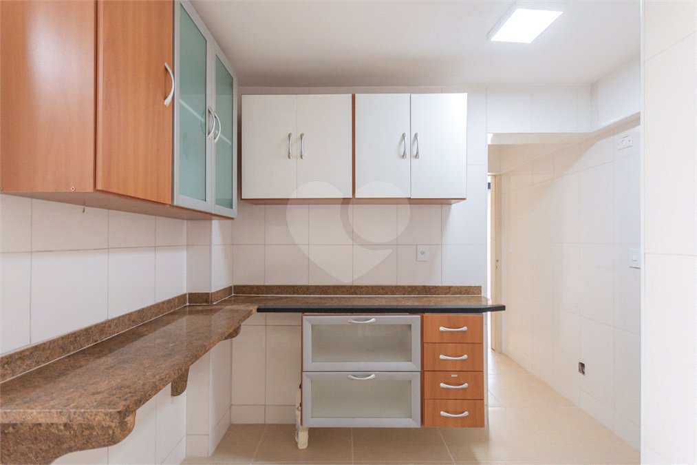 Apartamento à venda com 2 quartos, sendo 1 suíte,  em Tijuca, Rio de Janeiro, RJ