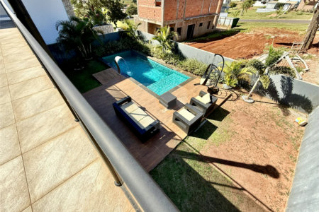 Casa à venda com 3 quartos, sendo 1 suíte,  em Terras de Santa Cristina XIII Setor Marina, Paranapanema, SP