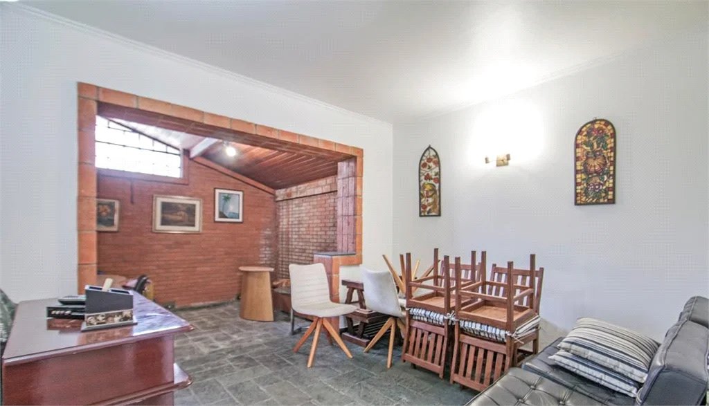 Sobrado à venda com 3 quartos em Cidade Monções, São Paulo, SP
