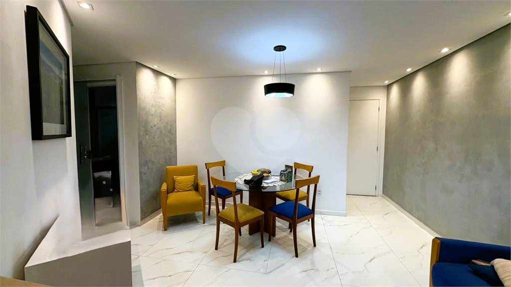 Apartamento à venda com 3 quartos, sendo 1 suíte, em Jardim Vera Cruz, Sorocaba, SP