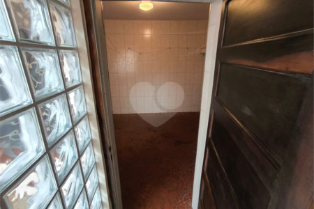 Sobrado à venda com 5 quartos, sendo 1 suíte, em Jardim Trussardi, São Paulo, SP