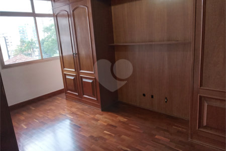 Apartamento à venda com 4 quartos, sendo 1 suíte, em Tijuca, Rio de Janeiro, RJ