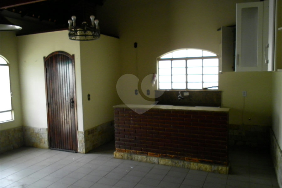 Sobrado à venda com 4 quartos em Vila Maria, São Paulo, SP