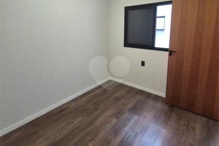 Casa à venda com 3 quartos, sendo 1 suíte,  no condomínio Horto Florestal Villagio, Sorocaba - SP