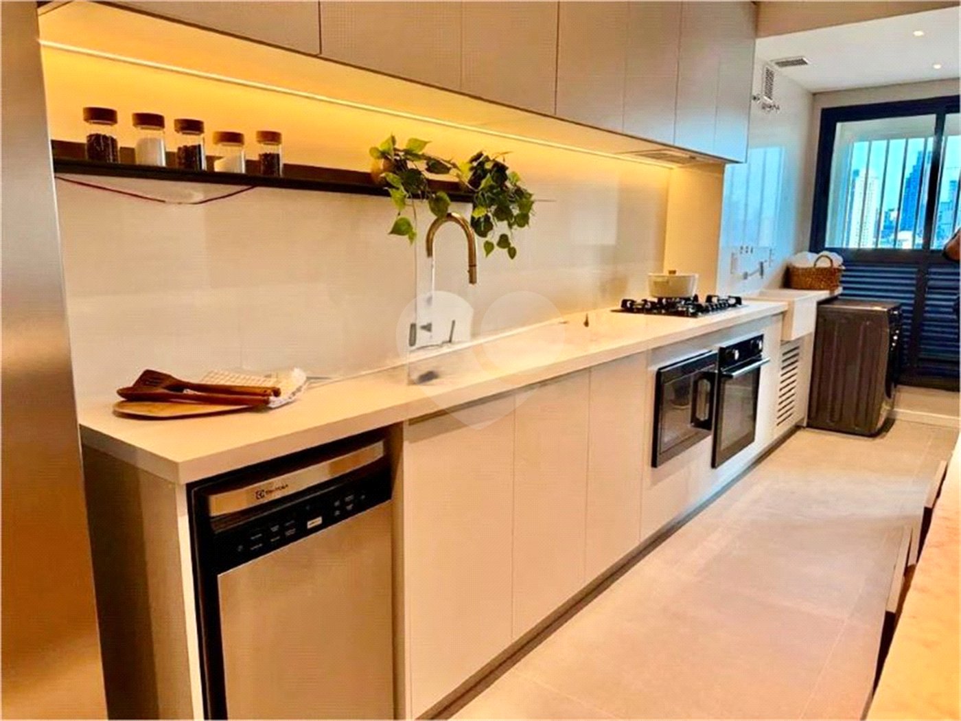 Apartamento à venda com 3 suítes em Perdizes, São Paulo, SP