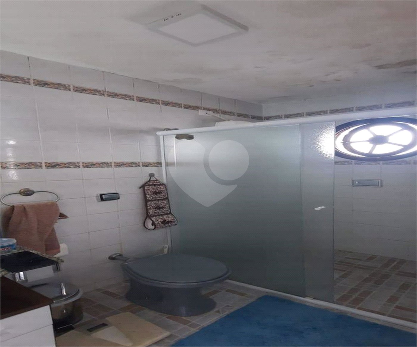 Sobrado à venda com 4 quartos, sendo 1 suíte, em Vila Marari, São Paulo, SP