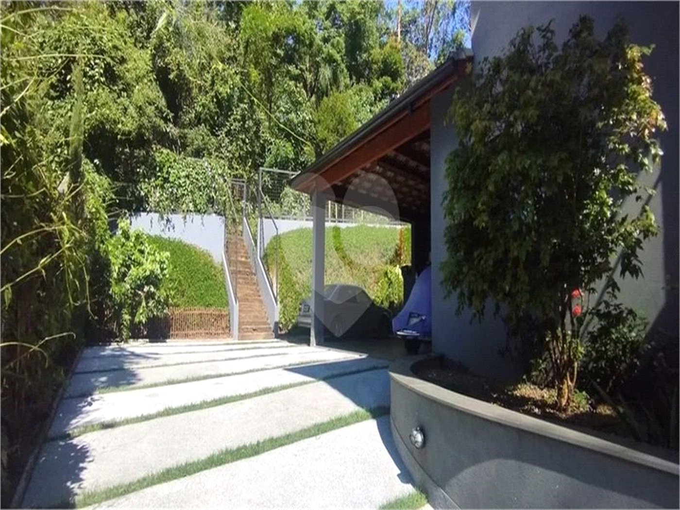 Casa à venda com 3 suítes no condomínio Sausalito, Mairiporã - SP