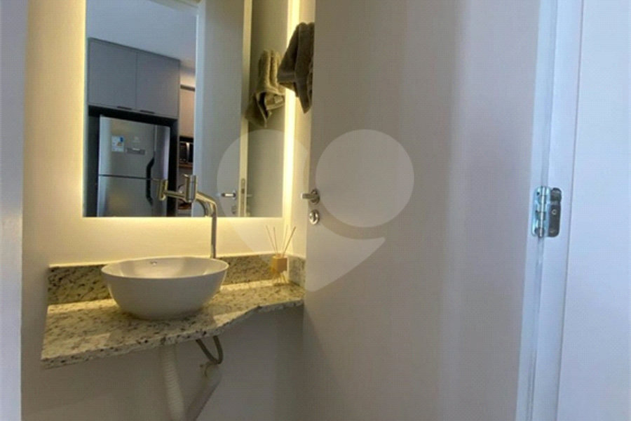 Casa à venda com 2 quartos no condomínio Vila Davos 2, São Paulo - SP