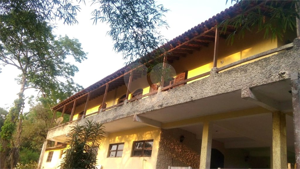 Chácara à venda com 4 quartos no Centro, Mogi das Cruzes, SP