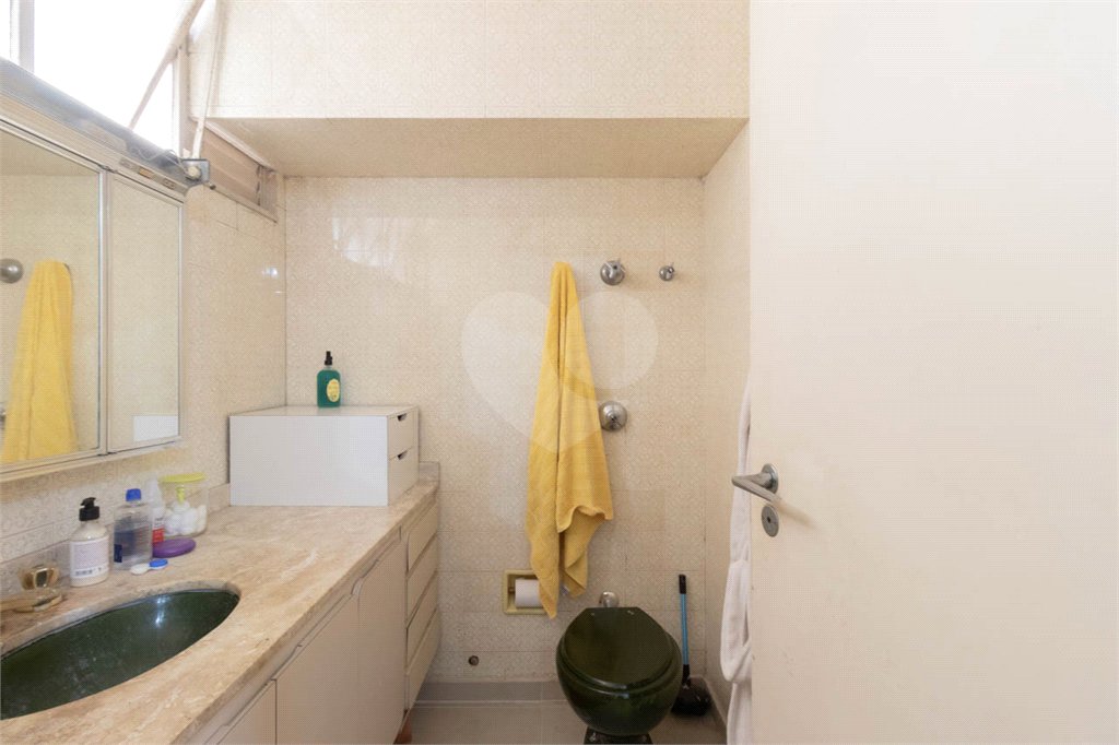 Apartamento à venda com 4 quartos, sendo 1 suíte, em Jardim Paulista, São Paulo, SP