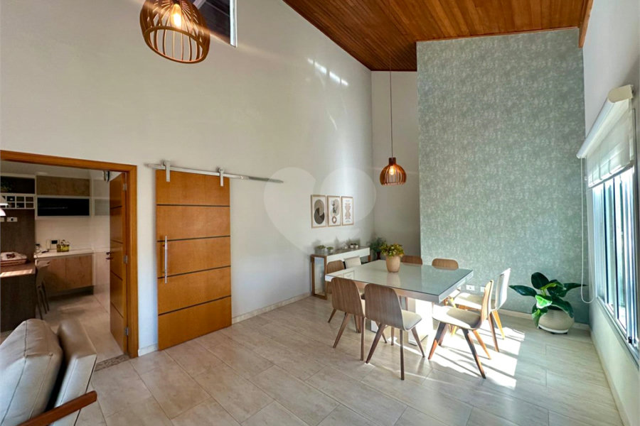 Casa Térrea à venda com 3 suítes em Tremembé, São Paulo, SP