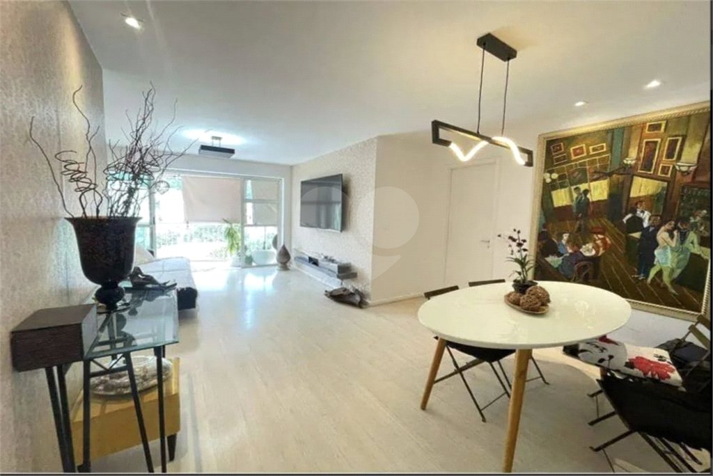 Apartamento à venda com 4 quartos, sendo 1 suíte, em Tijuca, Rio de Janeiro, RJ