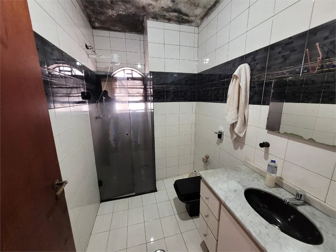 Casa à venda com 3 quartos, sendo 1 suíte,  em Parque da Lapa, São Paulo, SP