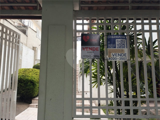Casa à venda com 3 quartos, sendo 1 suíte,  no condomínio Residencial Jardim das Palmas, São Paulo - SP