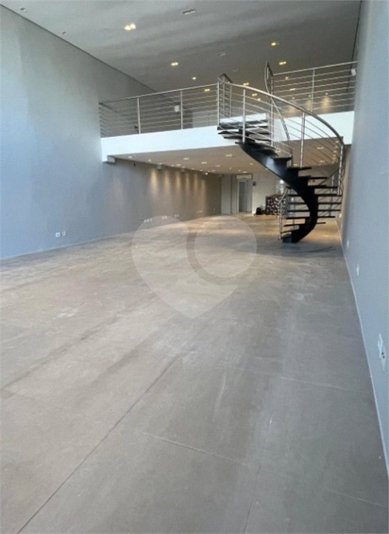 Prédio inteiro para alugar em Santana, São Paulo, SP