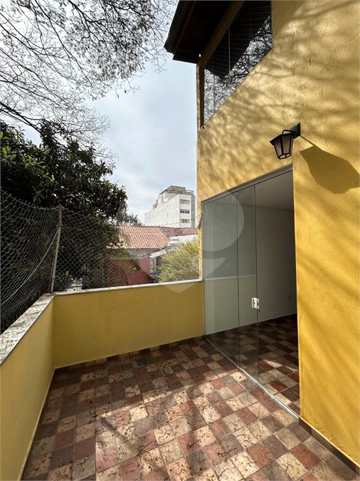 Casa de Vila para alugar com 4 suítes em Vila Romana, São Paulo, SP