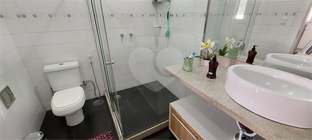 Casa de Vila à venda com 3 quartos, sendo 1 suíte,  em Tijuca, Rio de Janeiro, RJ