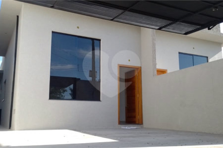 Casa Térrea à venda com 3 quartos, sendo 1 suíte, em Jardim dos Pinheiros, Atibaia, SP