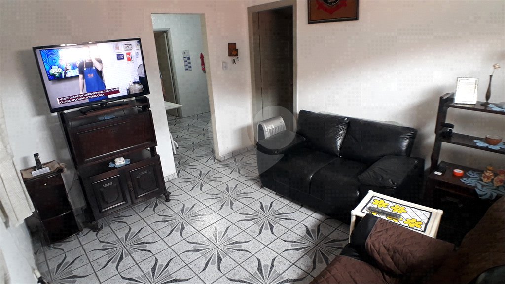 Casa Térrea à venda com 5 quartos, sendo 2 suítes,  em Parada Inglesa, São Paulo, SP