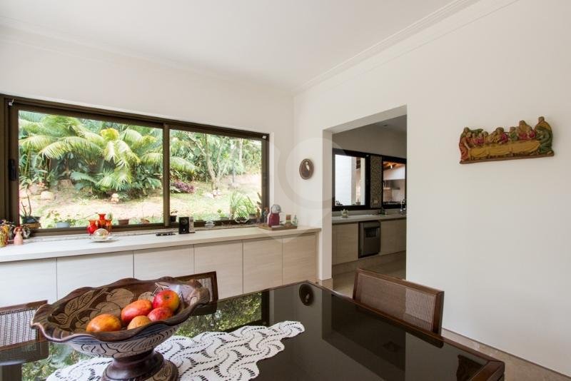 Casa Térrea à venda com 5 suítes em Jardim Marajoara, São Paulo, SP