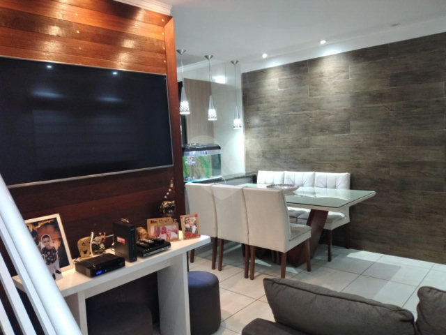 Casa à venda com 4 quartos, sendo 2 suítes,  no condomínio Miro Carvalho - Pitinga, São Paulo - SP