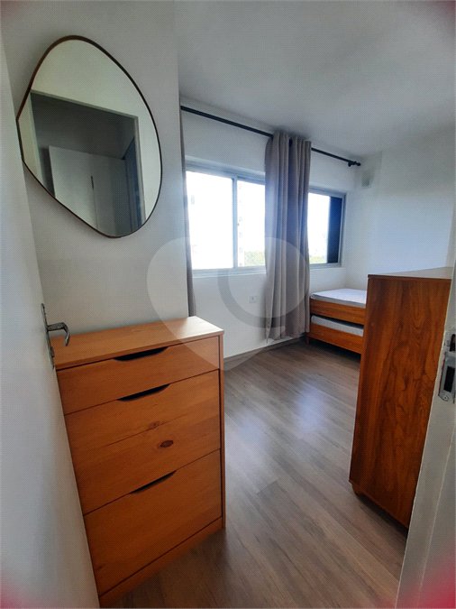 Apartamento para alugar com 3 quartos, sendo 1 suíte, em Jardim Olympia, São Paulo, SP